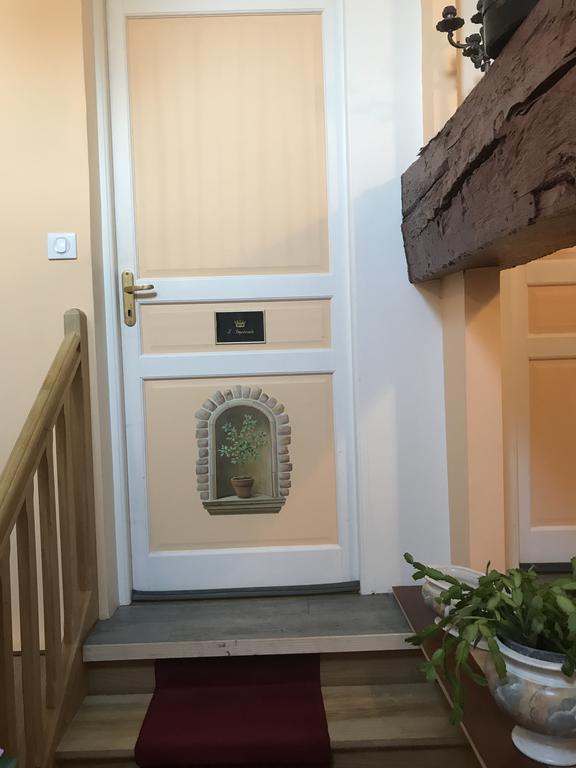 Residence La Beauceronne Ouarville Bagian luar foto